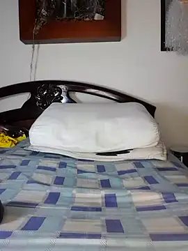 megan-fox12 online show from March 12, 2025, 8:10 pm