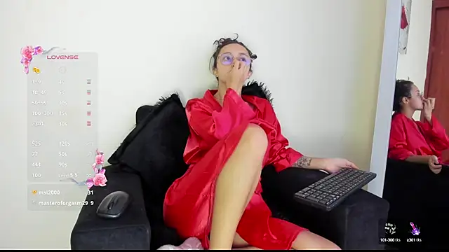 its  angelica  online show from September 9, 2025, 9:36 pm