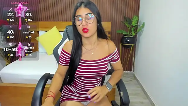 evelin leroy online show from January 31, 2025, 12:07 pm