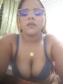 Evabigass online show from January 28, 2025, 8:58 pm