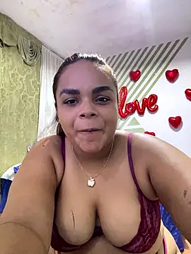 Evabigass online show from January 7, 2026, 8:55 pm