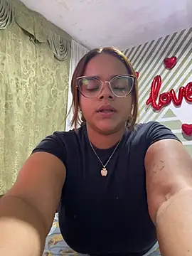 Evabigass online show from January 10, 2026, 10:14 pm