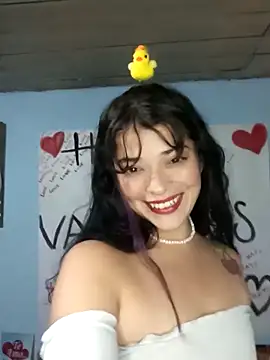 Elvishcassie  online show from February 17, 2025, 8:15 pm