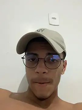 Naka300 online show from February 5, 2026, 10:47 pm