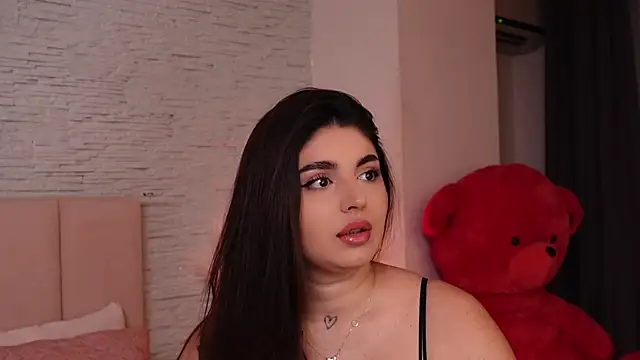 RachelSwaan online show from January 10, 2025, 5:37 am