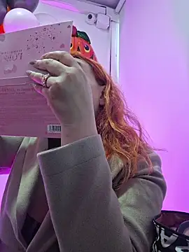 RoxieJackson online show from October 23, 2025, 11:42 am