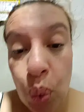 RoxieJackson online show from November 30, 2025, 1:04 pm