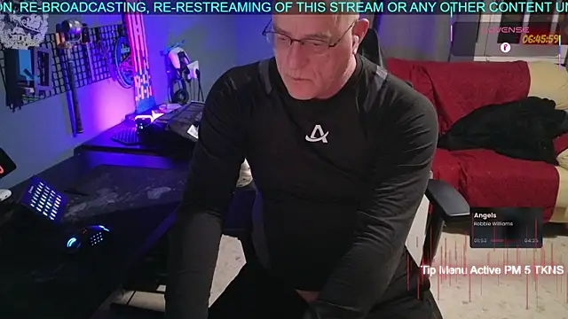 Pilot Dave 69 online show from December 2, 2025, 5:46 am