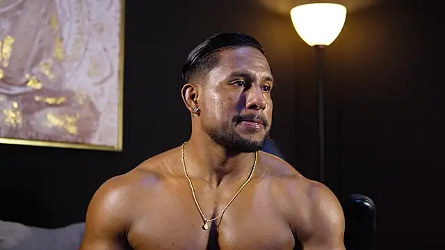 Snapshot of CallumMuscle chatting on May 2, 2026, 12:26 am CallumMuscle online show from May 2, 2026, 12:26 am