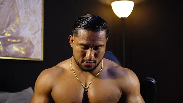 Snapshot of CallumMuscle chatting on May 5, 2026, 1:24 am CallumMuscle online show from May 5, 2026, 1:24 am