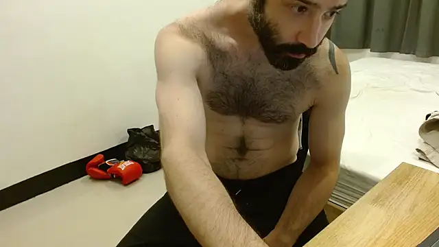 alphajoshkosh online show from September 10, 2025, 3:34 pm