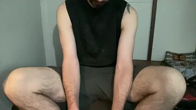 alphajoshkosh online show from April 17, 2026, 11:52 pm