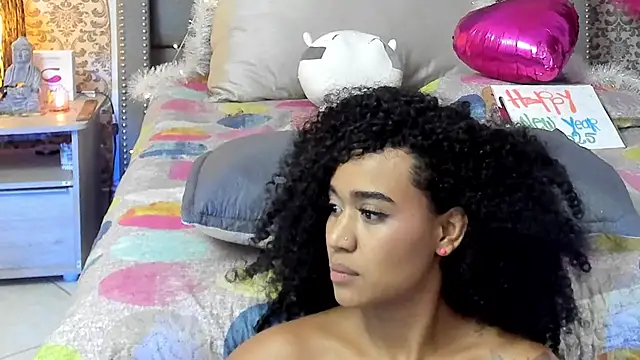 evafoxs online show from December 31, 2024, 10:26 am