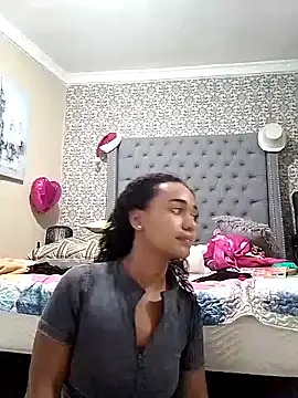 evafoxs online show from January 16, 2025, 9:30 pm