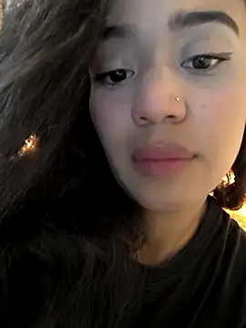 evafoxs online show from October 20, 2025, 9:26 pm