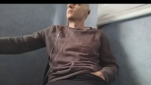 nextdoorneighbor online show from December 30, 2024, 7:00 pm