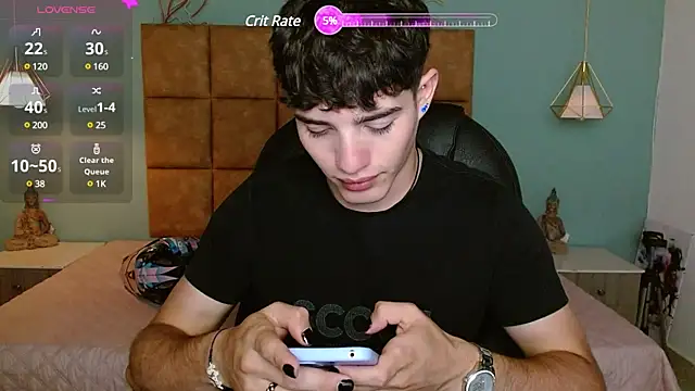 AlejooTwink online show from March 22, 2025, 6:25 pm