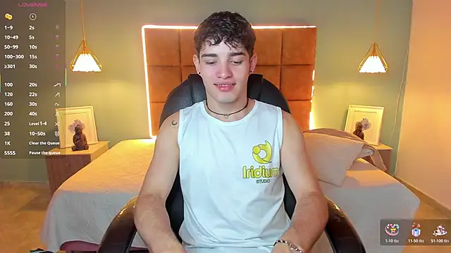 AlejooTwink online show from October 23, 2025, 2:22 am