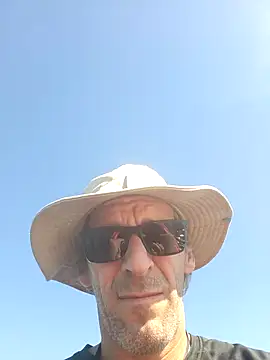 Snapshot of chatwatchcum chatting on October 11, 2025, 5:11 pm chatwatchcum online show from October 11, 2025, 5:11 pm