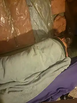 Snapshot of chatwatchcum chatting on October 25, 2025, 4:42 am chatwatchcum online show from October 25, 2025, 4:42 am