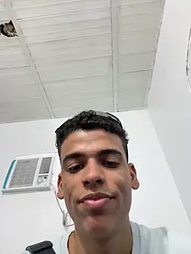 Leo bunny hot online show from January 19, 2025, 4:46 pm