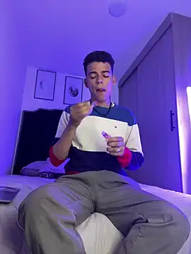 Leo bunny hot online show from January 29, 2025, 12:54 am