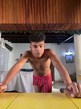 Leo bunny hot online show from February 13, 2025, 8:13 pm