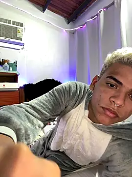 Leo bunny hot online show from October 15, 2025, 6:30 pm