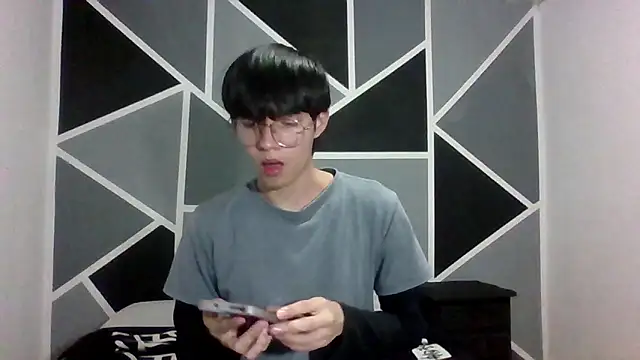 Snapshot of seung_vinblue chatting on November 24, 2025, 10:53 pm seung vinblue online show from November 24, 2025, 10:53 pm