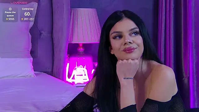 IvyRaven online show from February 22, 2025, 9:48 pm