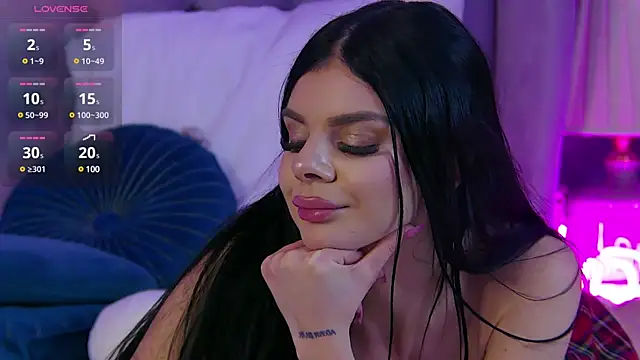 IvyRaven online show from February 25, 2025, 6:42 pm