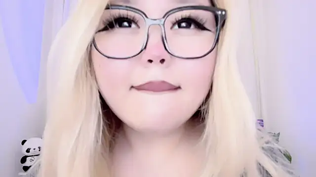 amelia sunlight online show from March 8, 2025, 1:39 am