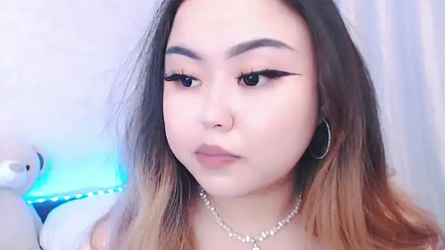 amelia sunlight online show from June 2, 2026, 7:05 pm