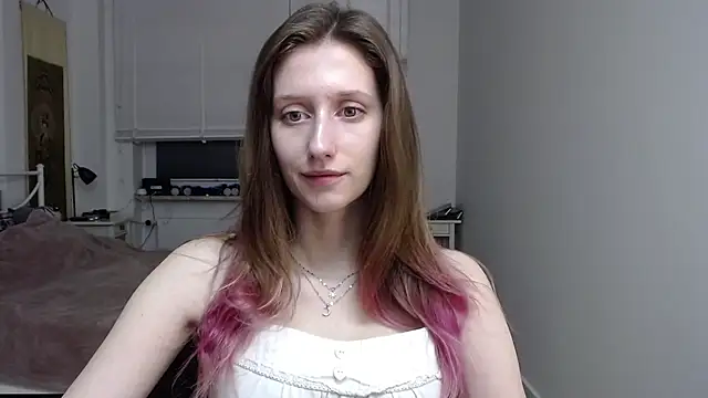 Snapshot of LUNA_delight chatting on December 17, 2025, 6:30 am LUNA delight online show from December 17, 2025, 6:30 am