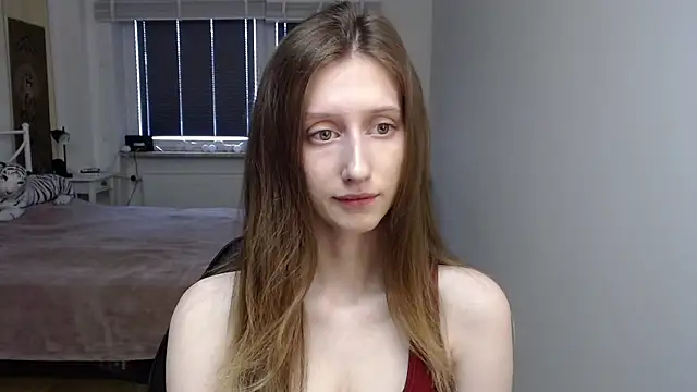 LUNA delight online show from April 17, 2026, 5:54 am