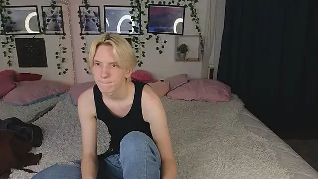 Ron Vils online show from February 2, 2025, 6:20 pm