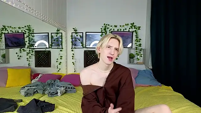 Ron Vils online show from February 6, 2025, 9:06 pm