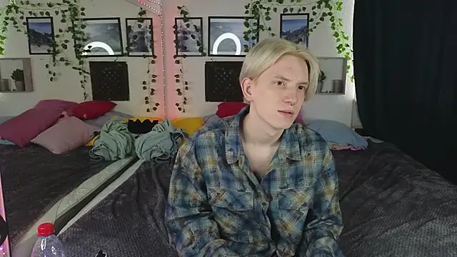 Ron Vils online show from March 17, 2025, 5:56 am