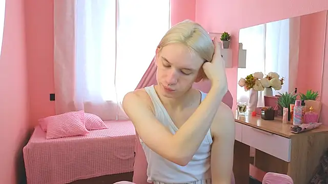 Ron Vils online show from October 12, 2025, 5:28 am