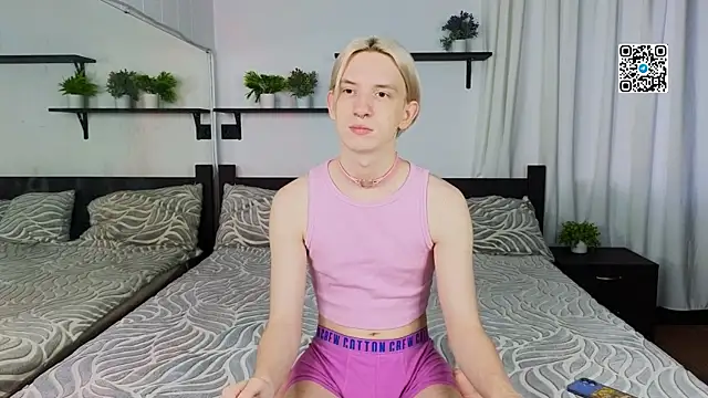 Ron Vils online show from November 4, 2025, 7:07 am