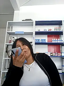 Megan jennerr online show from October 9, 2025, 3:54 pm