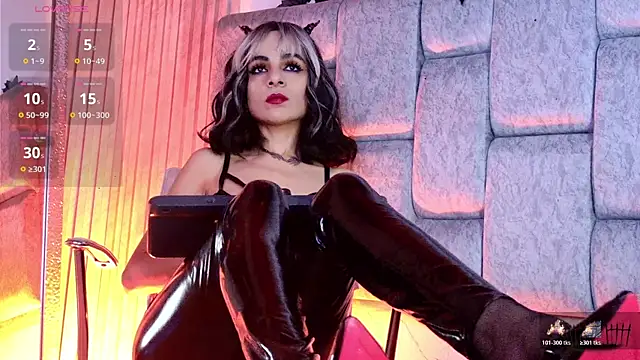 Alice noir online show from April 18, 2026, 11:49 pm