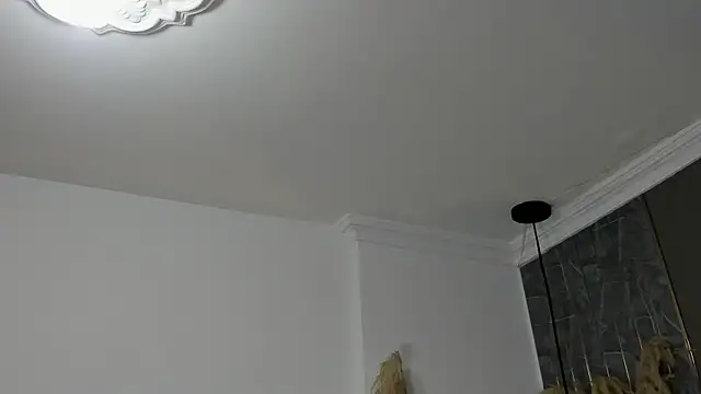 Slut Milf  online show from September 25, 2025, 7:06 pm