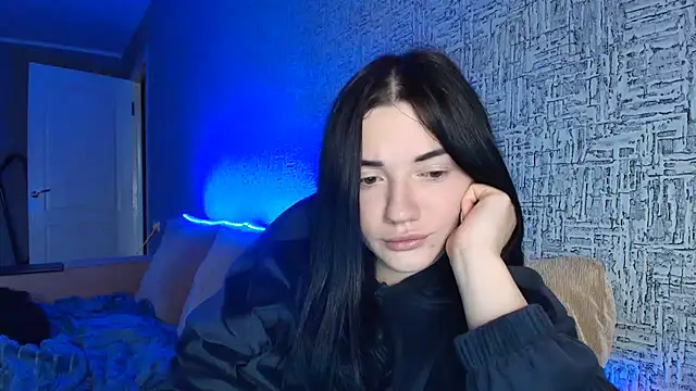 Liana diva online show from November 16, 2025, 8:20 am