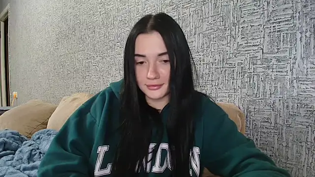 Liana diva online show from January 18, 2026, 2:43 pm