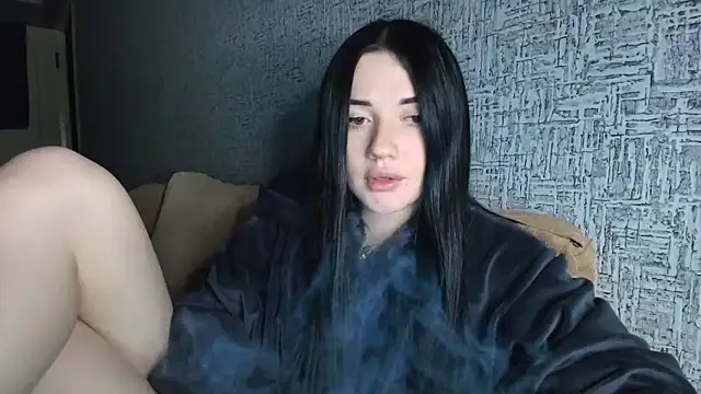 Liana diva online show from February 23, 2026, 4:37 pm