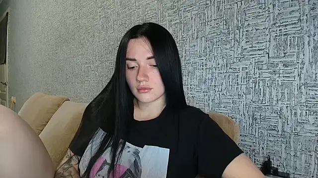 Liana diva online show from April 21, 2026, 4:45 pm