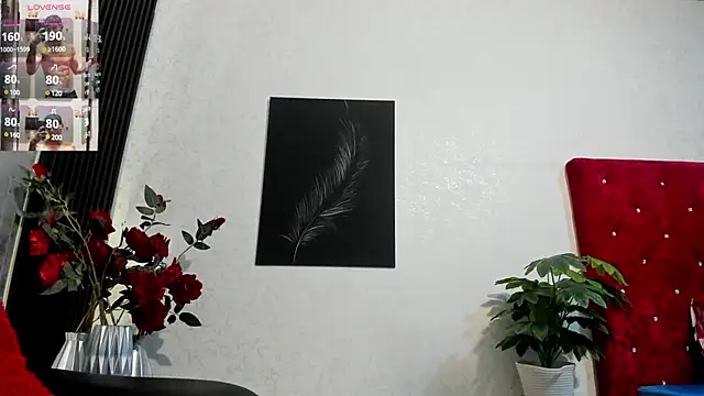 Cristopher23  online show from March 12, 2025, 7:59 pm