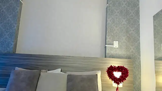 Mistyca online show from February 19, 2026, 8:21 am