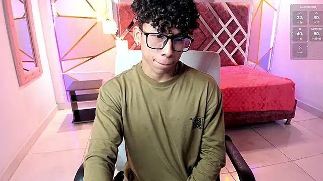 AkazaBoy  online show from January 25, 2025, 4:13 am